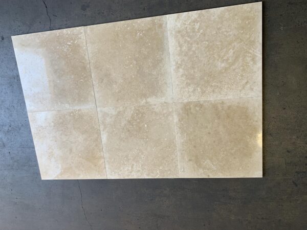 Alabastrino Ivory Travertine 18x18 Filled&Polished Tile 7