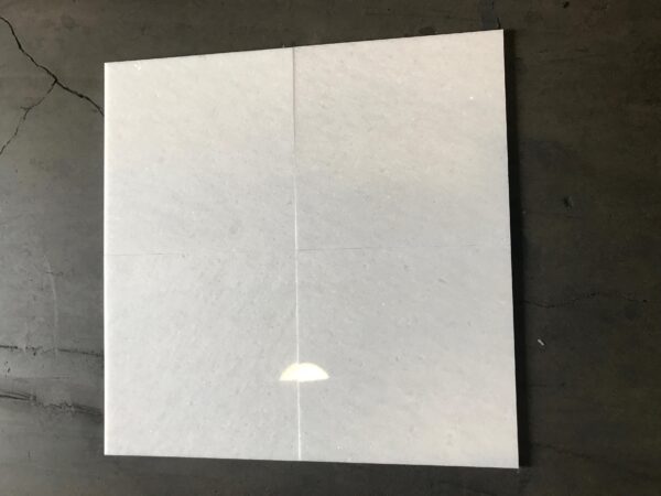 Polar White 24x24 Polished Marble Tile 3