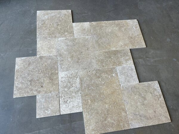 Ivory Versailles Travertine Pattern Tumbled Tile 0