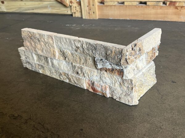 Scabos Ledger Corner 6x18x6 Natural Stone Trim 0