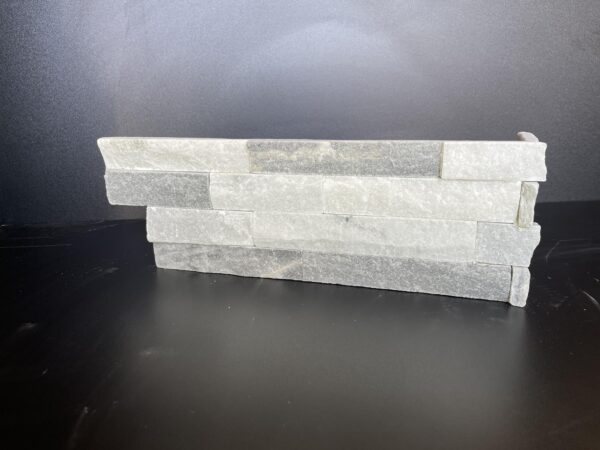 Alaska Gray Ledger Corner 6x18x6 Natural Stone Trim 1