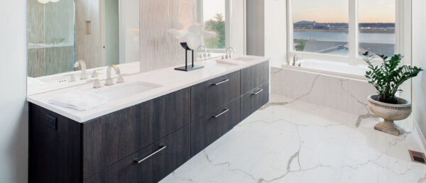 Calacatta Classique Bookmatched Quartz Slab 1