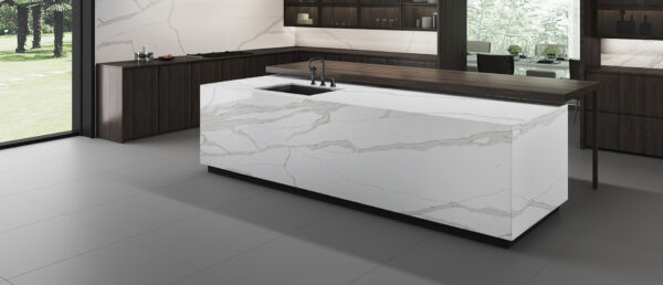 Calacatta Solessio Book-Match Quartz Slab 1