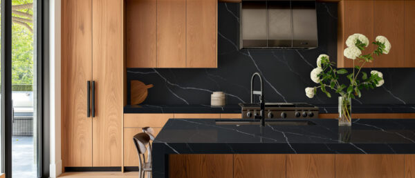 Marquina Midnight Quartz Slab 2