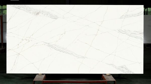 Calacatta Verona White Quartz Slab 0