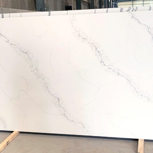 Quartz Stone Slabs Calacatta Linen 110x26 White Slab 0