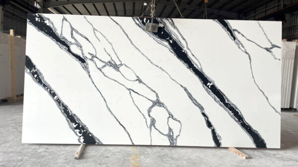 Quartz Stone Slabs Zola 110x26 White Slab 0