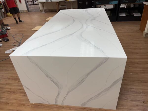 Quartz Stone Slabs Blizzard 110x26 White Slab 1